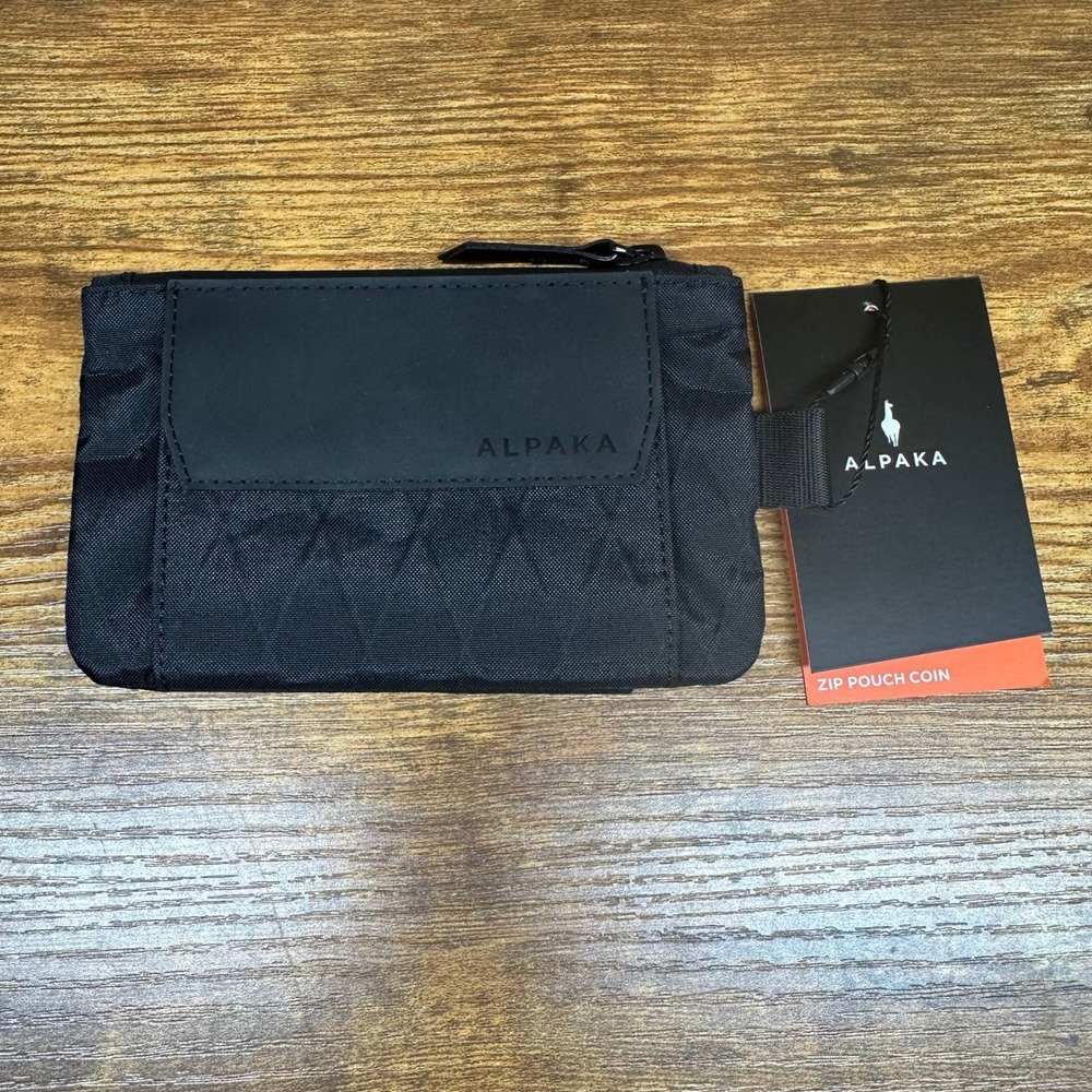 NEW Alpaka Zip Pouch Coin Black VX21 X-Pac Magnetic Wallet AD010610103 NWT